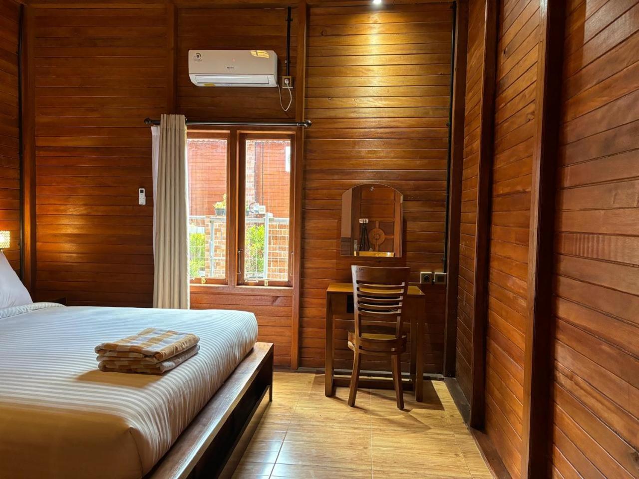 Uli Wood Villa, Jimbaran Bali - Near Gwk Exterior foto